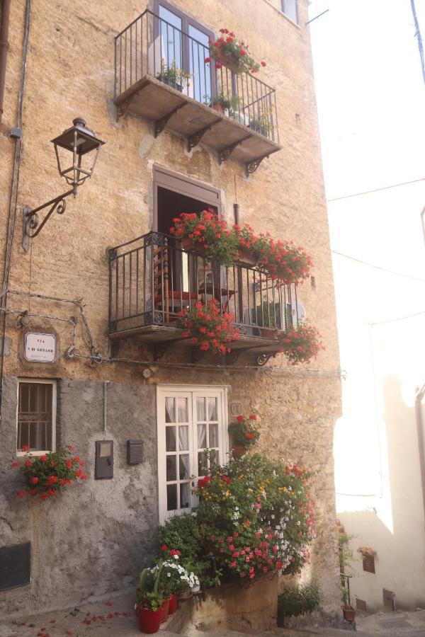 Marianna Hotel Isnello Екстериор снимка