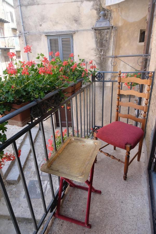 Marianna Hotel Isnello Екстериор снимка